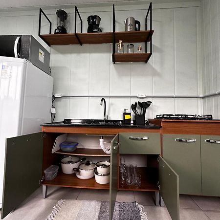 Villa Kitnet Container Com Garagem Itapema Exterior foto